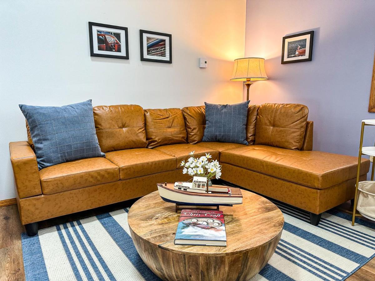 Fun Family Home Near Cedar Point Сандъски Екстериор снимка